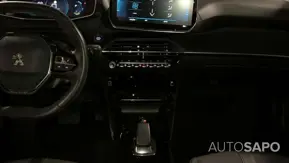 Peugeot e-2008 de 2021