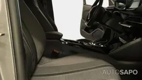 Peugeot e-2008 de 2021