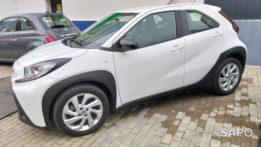 Toyota Aygo 1.0 X-Play de 2023