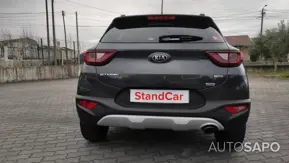 Kia Stonic 1.0 T-GDi Tech de 2017