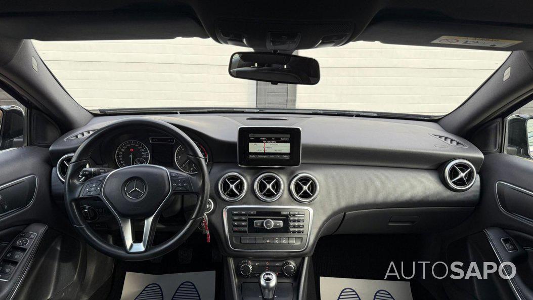 Mercedes-Benz Classe A 180 CDi BlueEfficiency de 2015