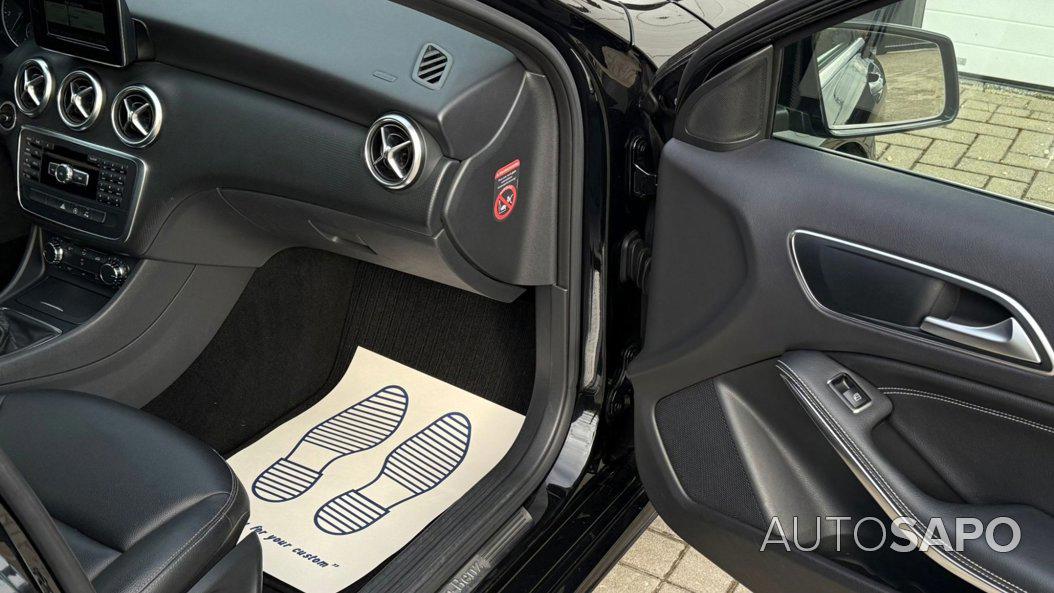 Mercedes-Benz Classe A 180 CDi BlueEfficiency de 2015