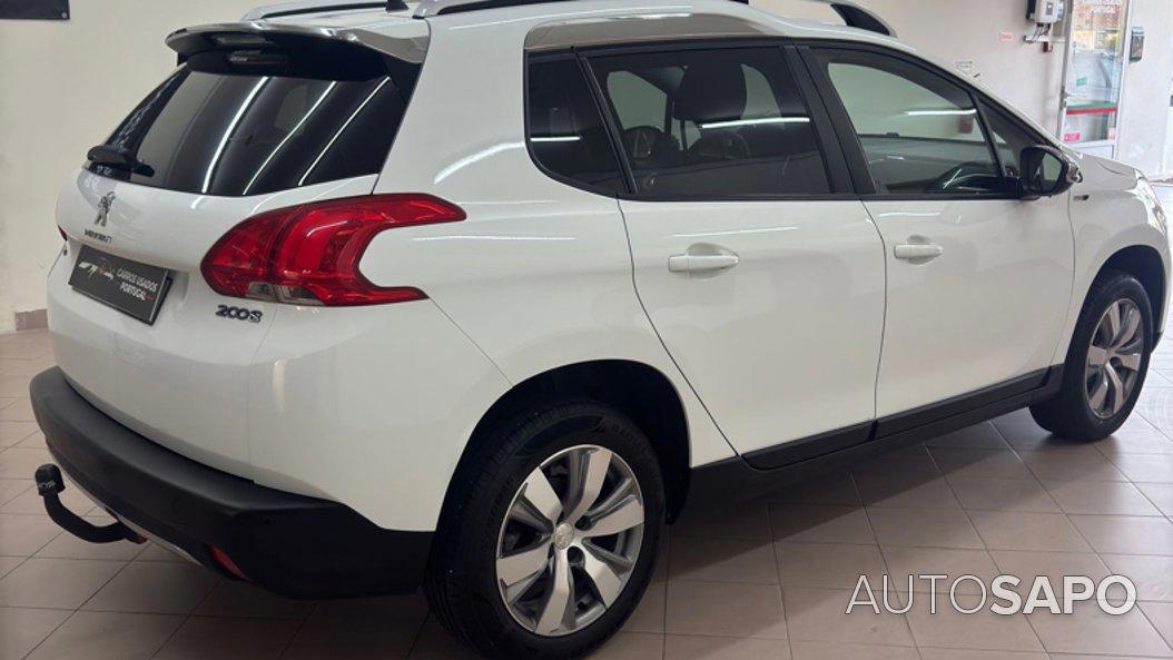 Peugeot 2008 1.2 PureTech Style de 2016