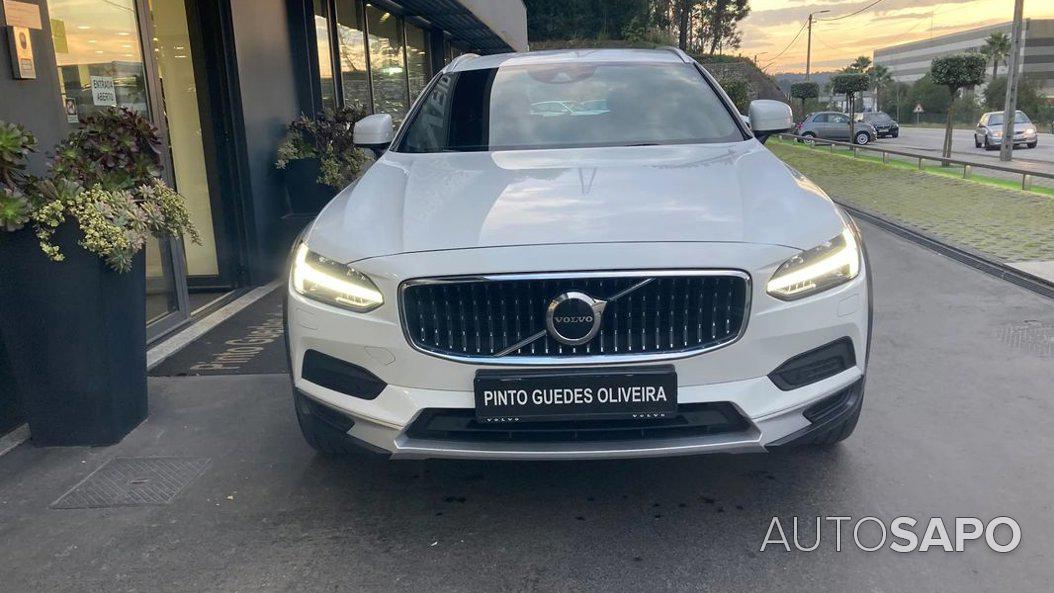 Volvo V90 Cross Country 2.0 D5 Pro AWD Geartronic de 2020