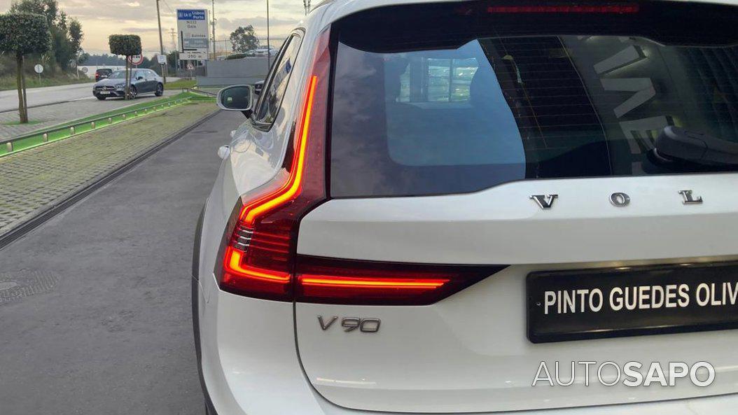 Volvo V90 Cross Country 2.0 D5 Pro AWD Geartronic de 2020