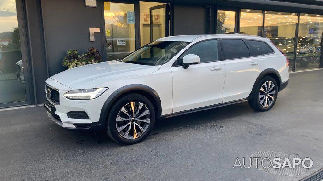 Volvo V90 Cross Country 2.0 D5 Pro AWD Geartronic de 2020