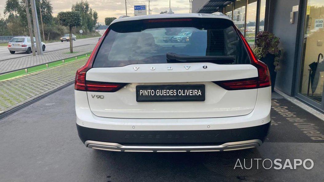 Volvo V90 Cross Country 2.0 D5 Pro AWD Geartronic de 2020