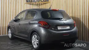 Peugeot 208 1.2 PureTech Style de 2018