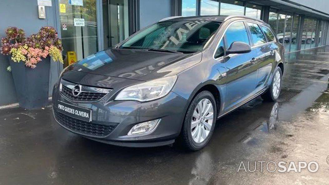 Opel Astra ST 1.7 CDTi Cosmo de 2011