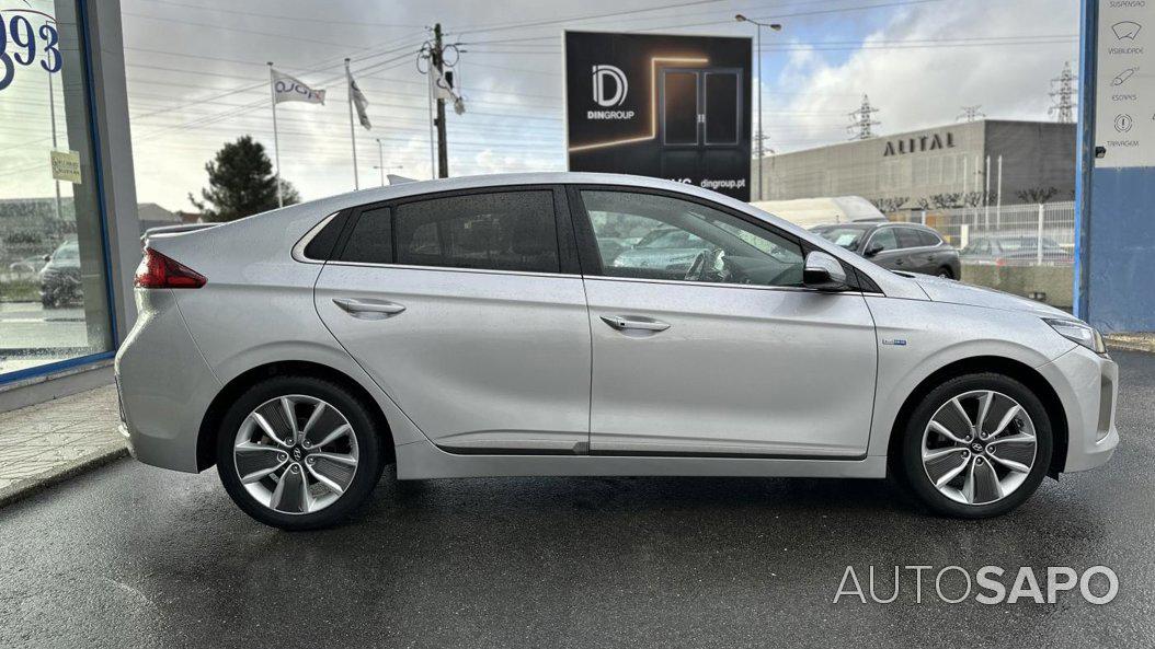 Hyundai Ioniq 1.6 GDI HEV Hybrid Tech de 2019