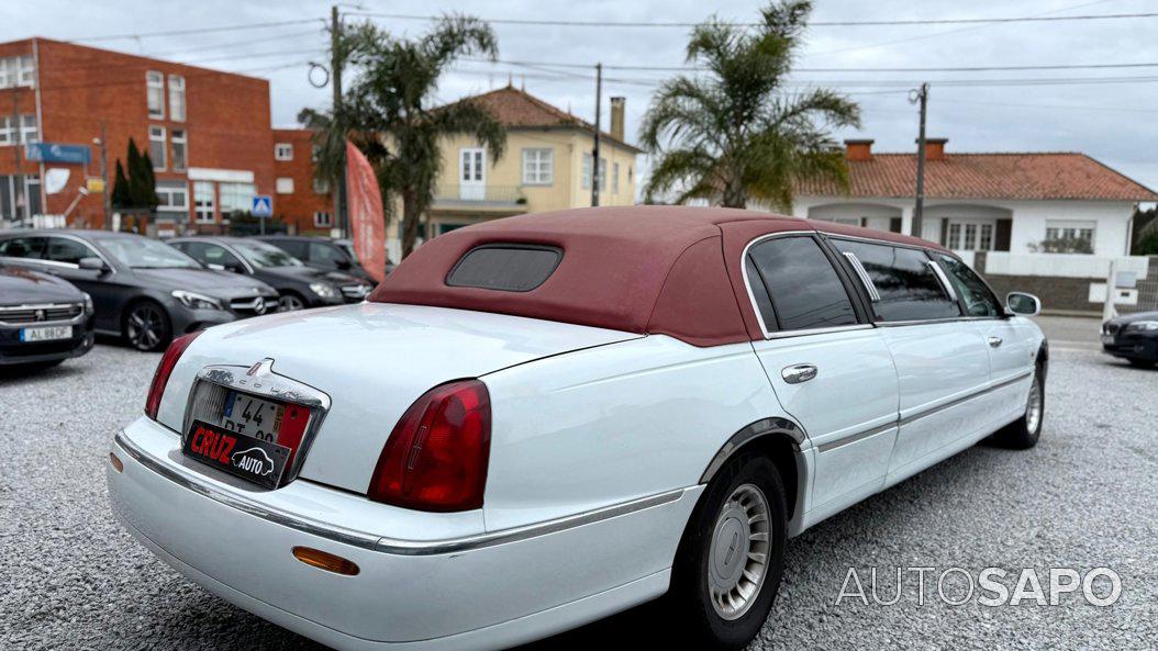 Lincoln Town Car de 2004