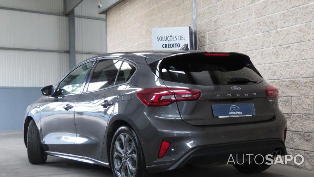 Ford Focus 1.0 EcoBoost MHEV ST-Line X de 2022