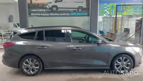 Ford Focus 1.0 EcoBoost MHEV ST-Line X de 2023