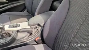 BMW Série 3 318 d de 2013