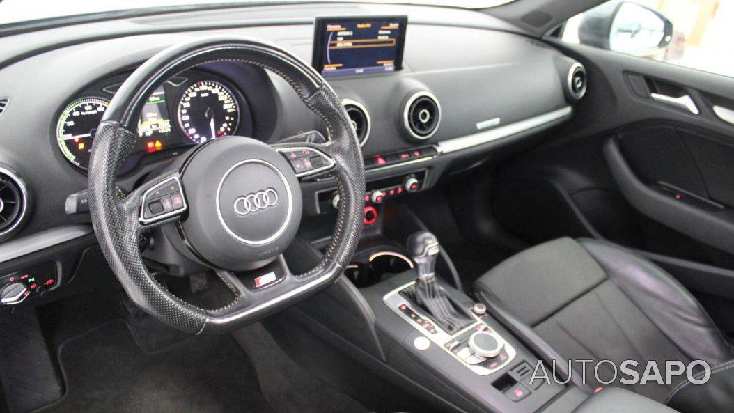 Audi A3 Sportback e-tron 1.4 TFSi S-line S-tronic de 2015