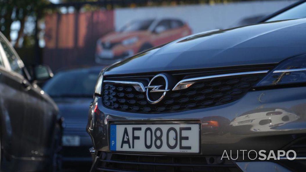 Opel Astra 1.6 T Edition de 2021