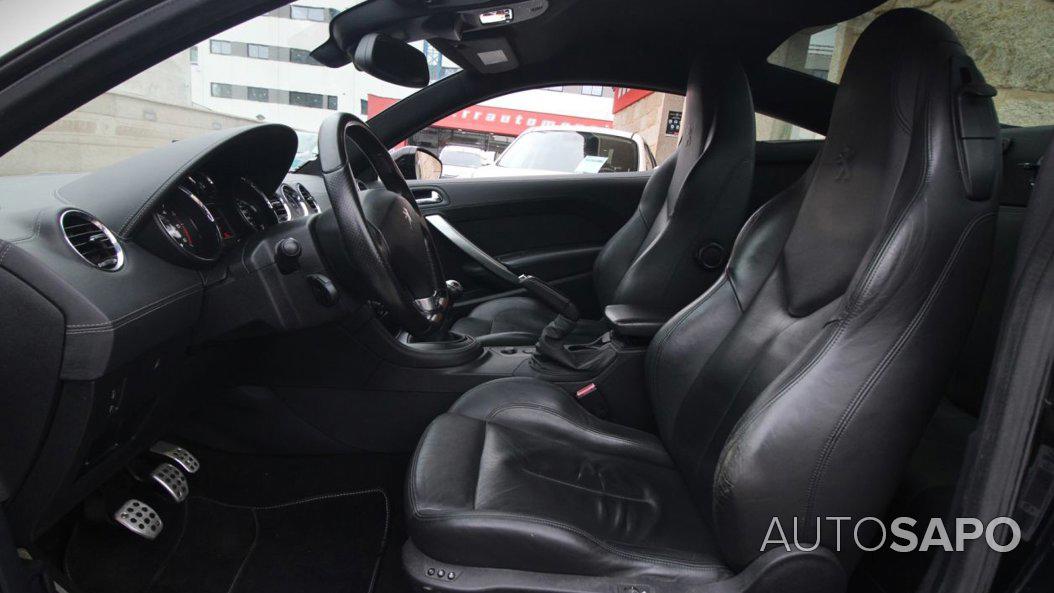 Peugeot RCZ 2.0 HDi Onyx de 2011