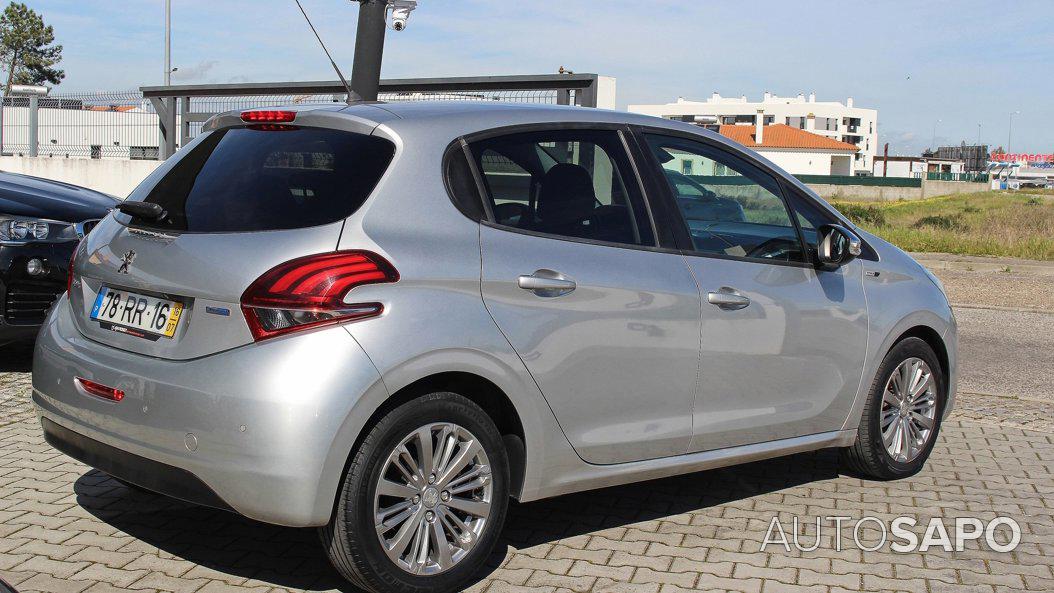 Peugeot 208 de 2016