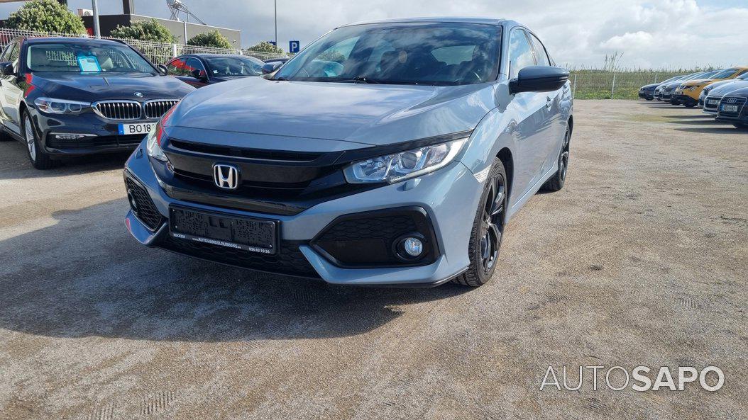 Honda Civic 1.0 i-VTEC Elegance Navi de 2021