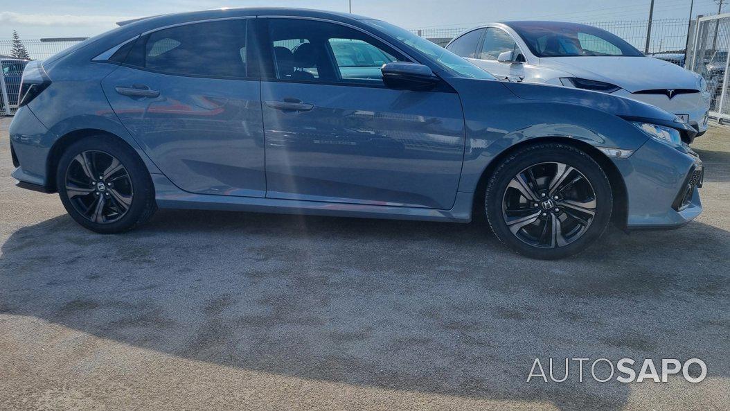 Honda Civic 1.0 i-VTEC Elegance Navi de 2021