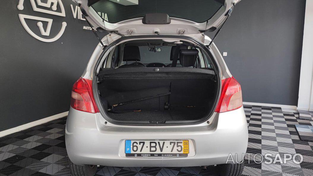 Toyota Yaris 1.0 VVT-i AC Manual de 2006