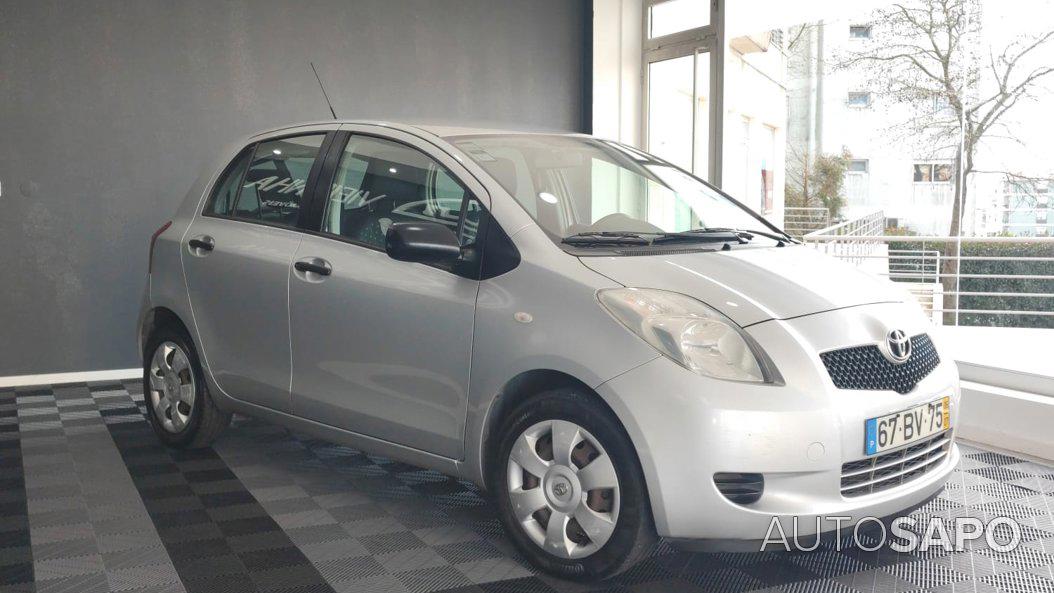 Toyota Yaris 1.0 VVT-i AC Manual de 2006