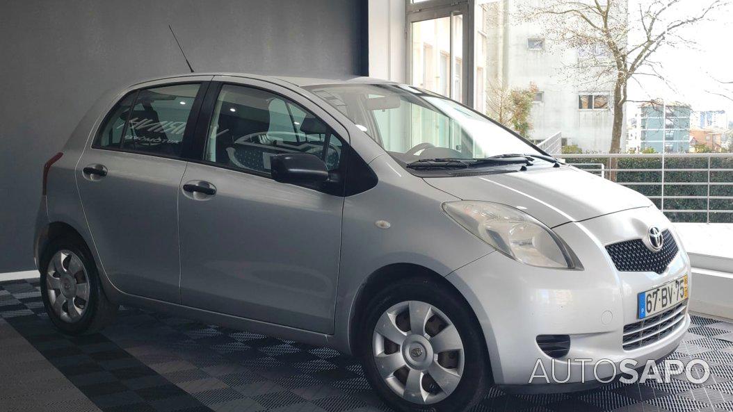 Toyota Yaris 1.0 VVT-i AC Manual de 2006