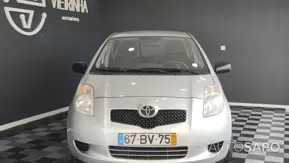 Toyota Yaris 1.0 VVT-i AC Manual de 2006