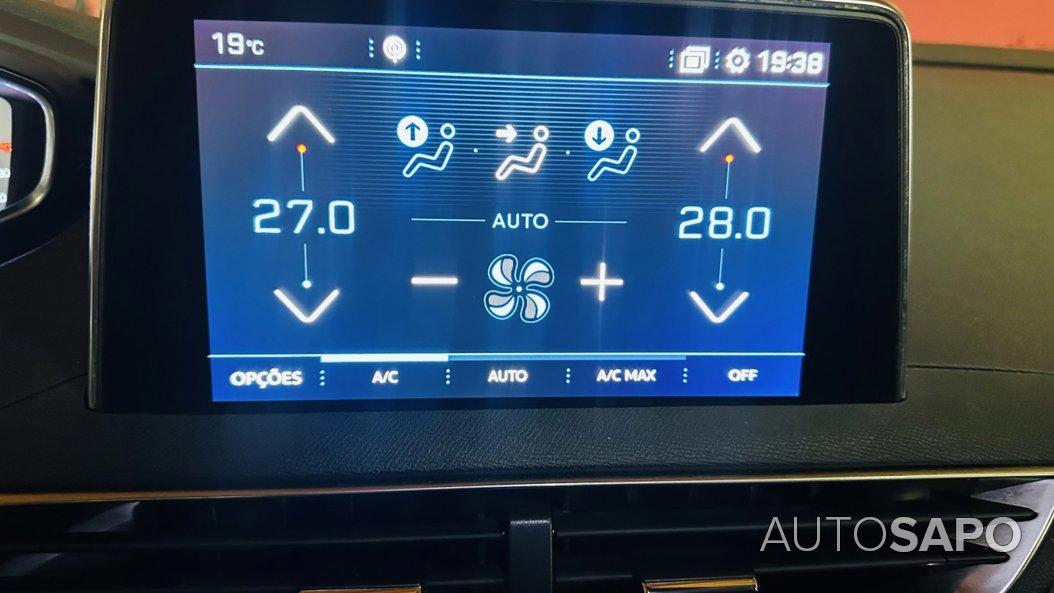 Peugeot 3008 1.2 PureTech Allure Pack EAT8 de 2020