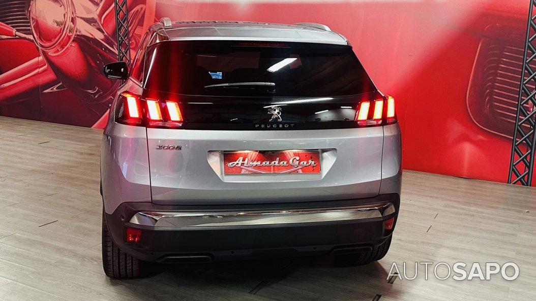 Peugeot 3008 1.2 PureTech Allure Pack EAT8 de 2020