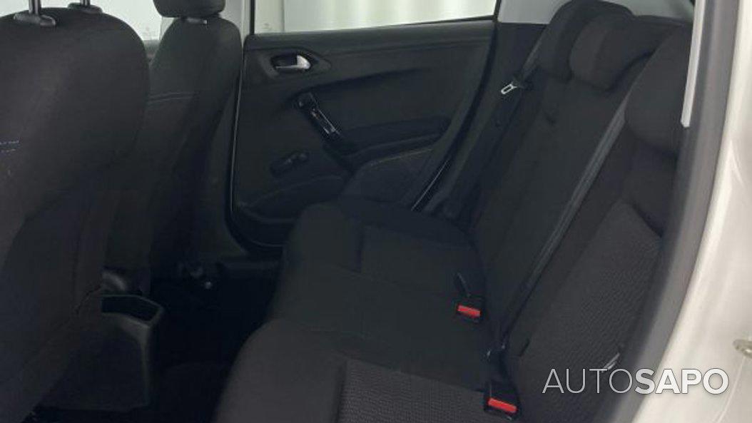 Peugeot 208 1.2 PureTech Active de 2018