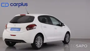 Peugeot 208 1.2 PureTech Active de 2018