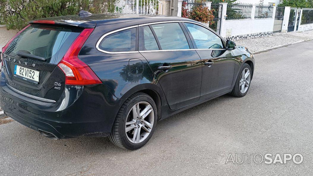 Volvo V60 2.4 D6 Summum AWD Phev de 2013
