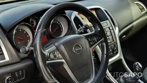 Opel Astra de 2014