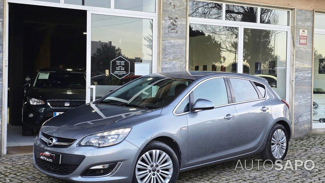 Opel Astra 1.4 Cosmo S/S de 2013