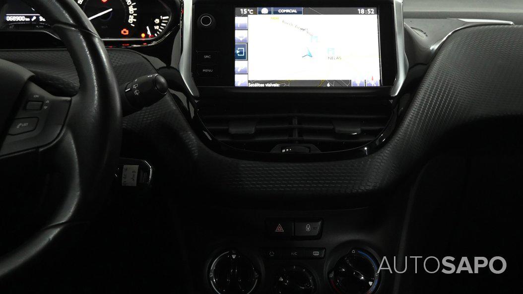 Peugeot 2008 1.2 PureTech Style de 2016