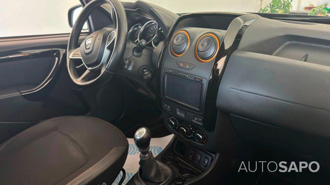 Dacia Duster 1.2 TCe SL Black Shadow de 2017