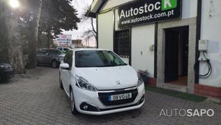 Peugeot 208 1.2 PureTech Life Signature de 2018