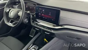 Skoda Octavia 1.4 TSi Sportline DSG de 2024