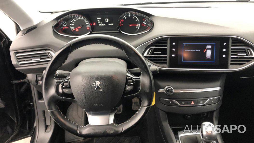 Peugeot 308 1.2 PureTech Style de 2019