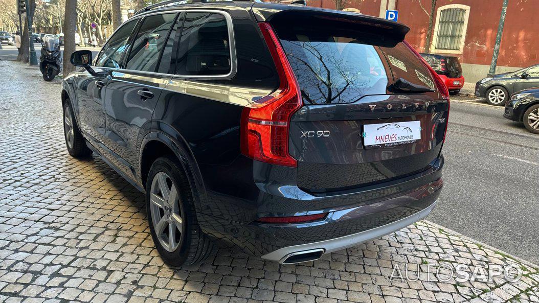 Volvo XC90 2.0 T8 PHEV Momentum AWD de 2018