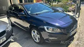 Volvo V60 2.4 D6 Momentum AWD Phev de 2017