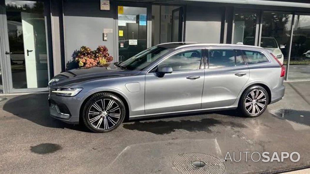 Volvo V60 2.0 T8 AWD TE R-Design de 2020