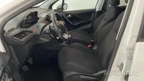 Peugeot 208 1.2 PureTech Life Signature de 2018