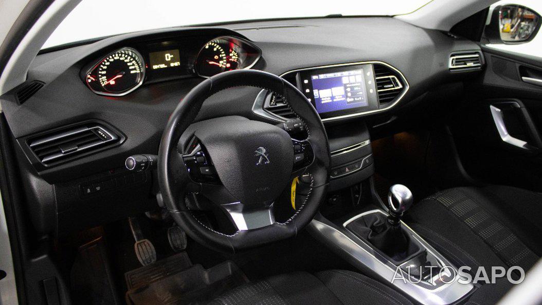 Peugeot 308 1.6 BlueHDi Allure de 2017