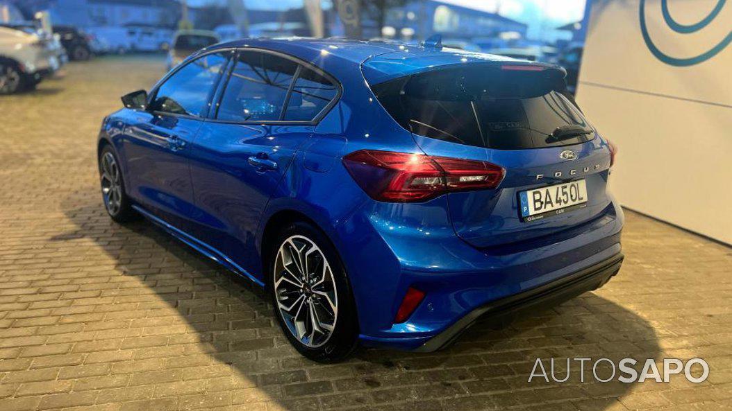 Ford Focus 1.0 EcoBoost ST-Line X Aut. de 2023