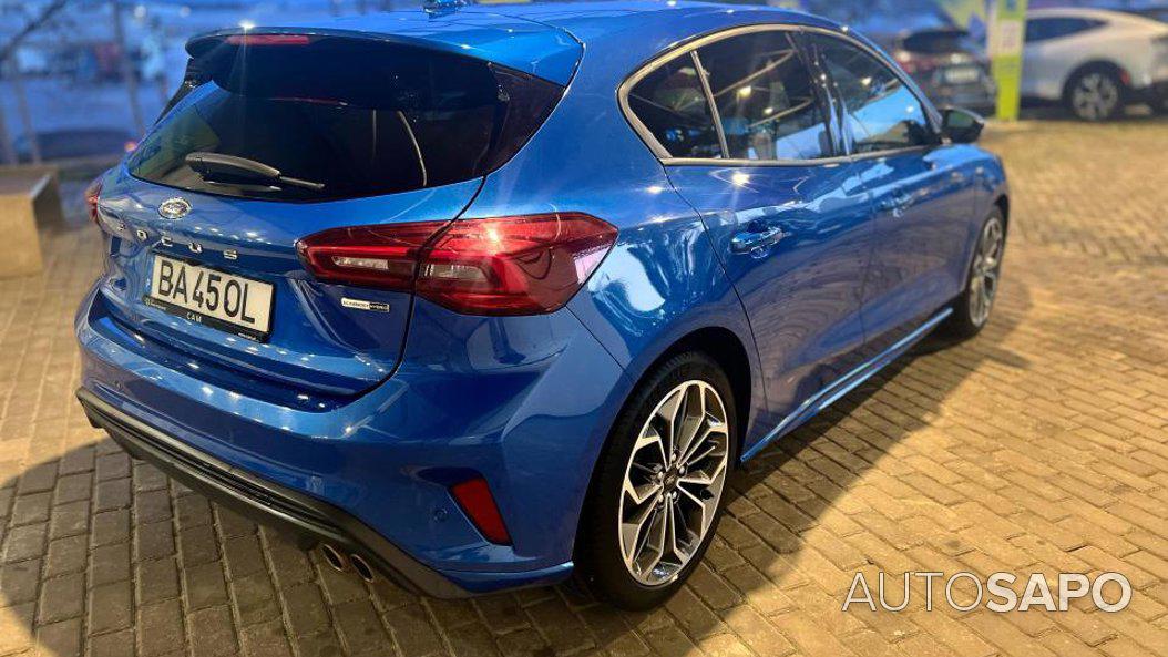 Ford Focus 1.0 EcoBoost ST-Line X Aut. de 2023