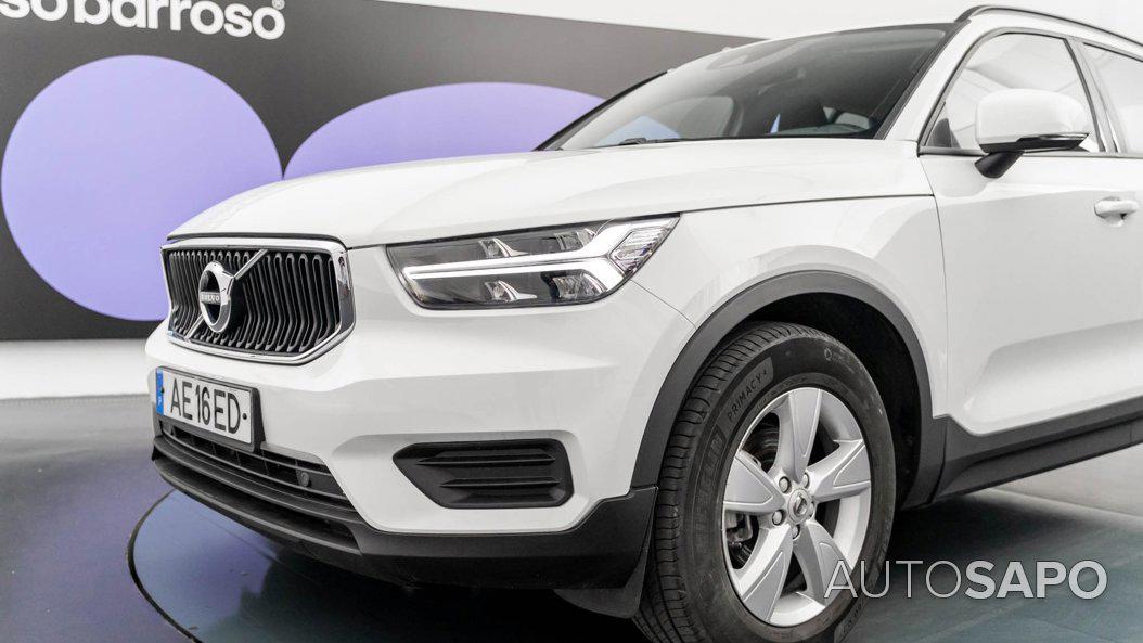 Volvo XC40 1.5 T2 Momentum de 2020