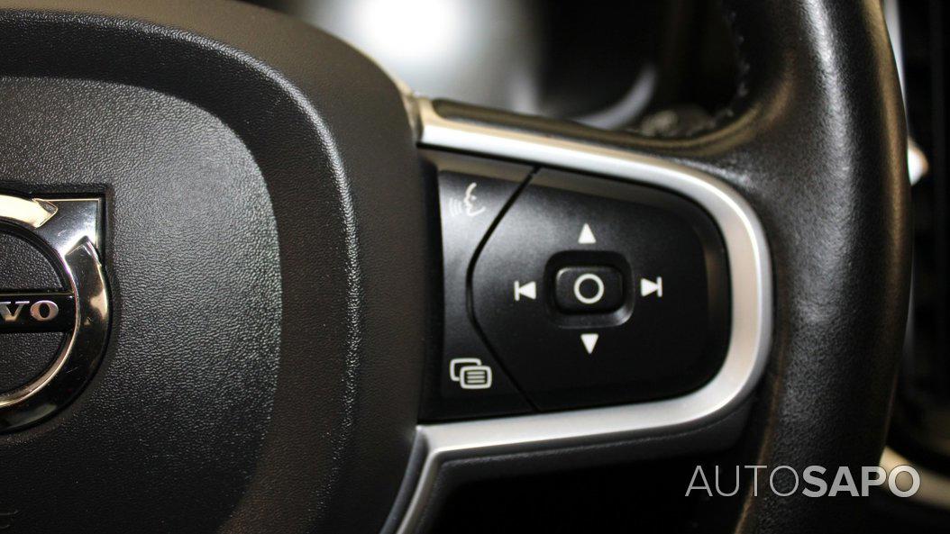 Volvo V60 2.0 T8 AWD TE Momentum de 2020