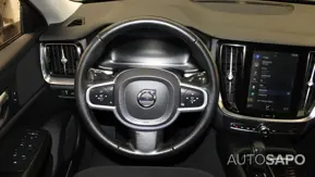 Volvo V60 2.0 T8 AWD TE Momentum de 2020